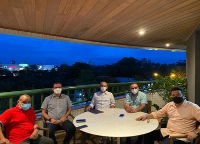 Marcelo Castro e membros do Avante