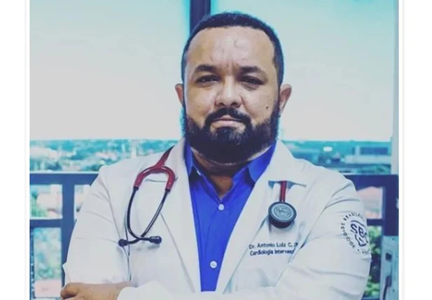 Médico Antônio Carlos