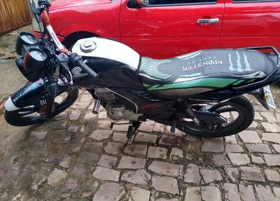 Motocicleta apreendida pela Força Tática