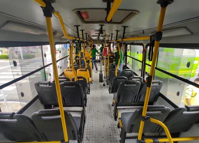 Ônibus vazio
