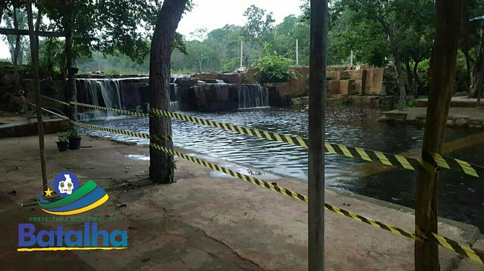 Os locais receberam faixas de isolamento