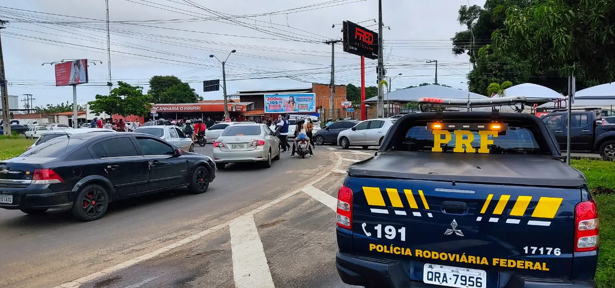 PRF acompanha a manifestação