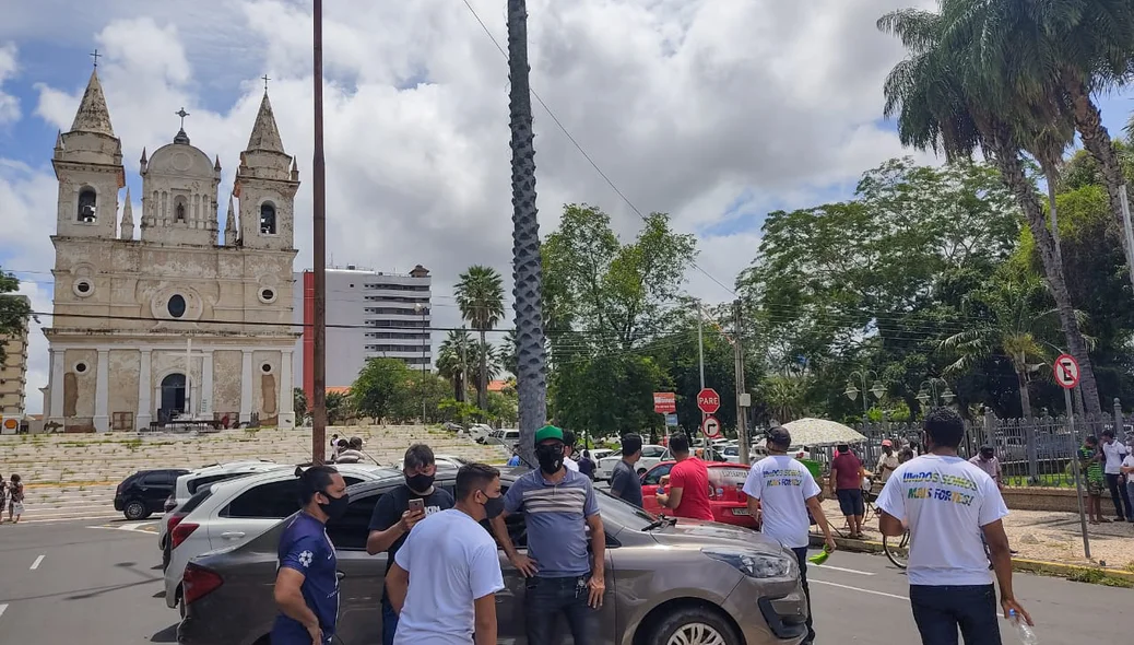 Protesto de permissionários e ambulantes