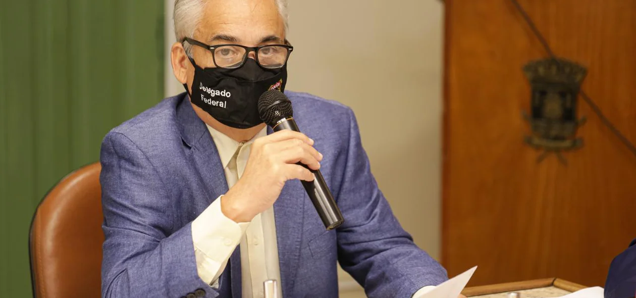 Robert Rios