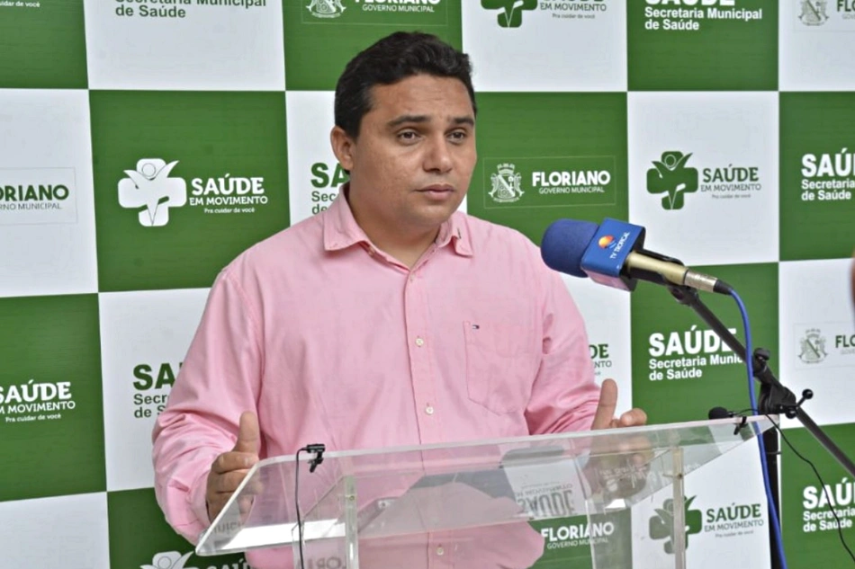 Secretário de Saúde, James Rodrigues