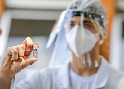 Segunda dose da vacina é realizada nesta sexta-feira em Teresina