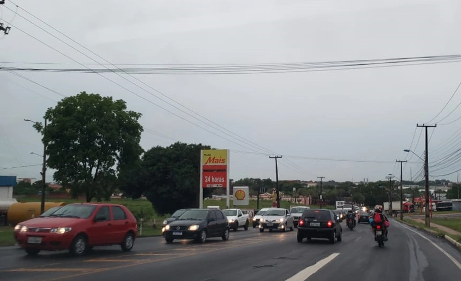 Trecho da BR 343 com trânsito lento