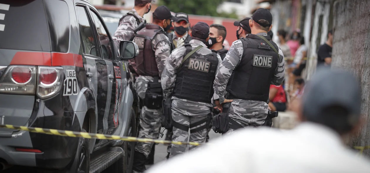 Vários policias na ocorrência