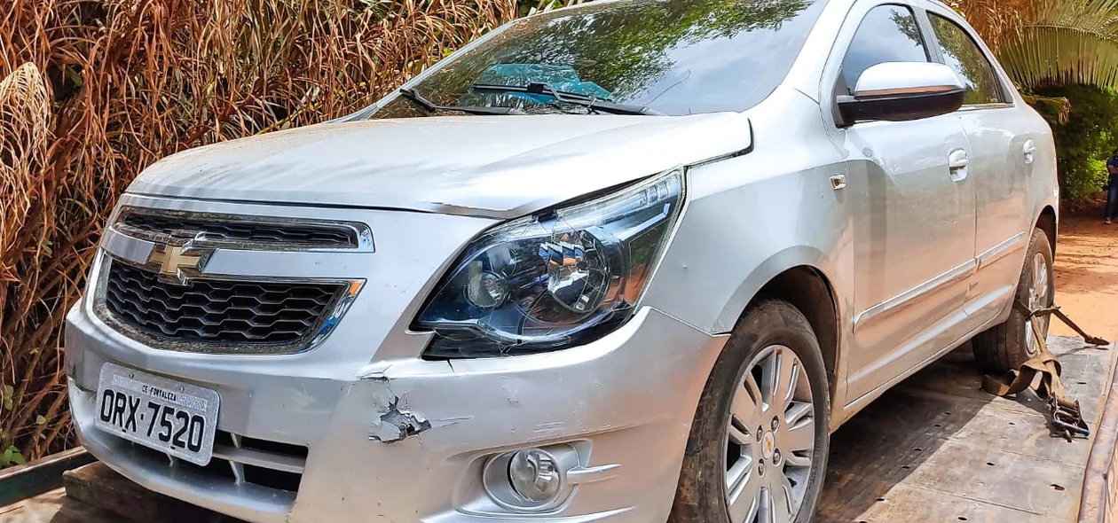 Veículo foi apreendido pela Polícia Civil
