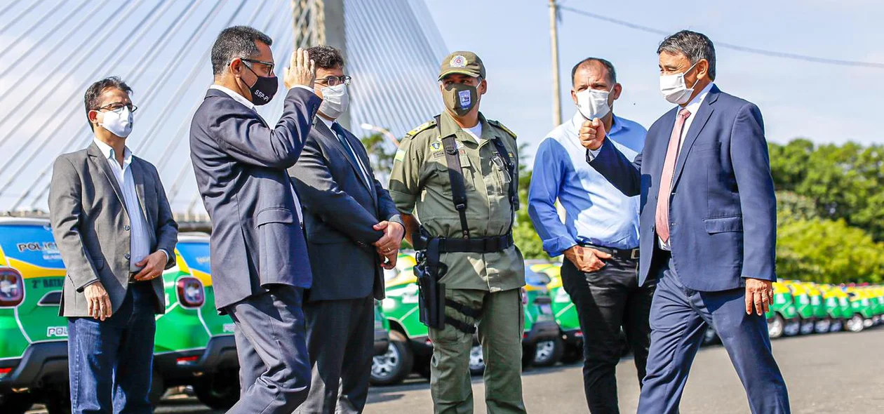 Wellington Dias entrega mais de 240 viaturas para a Polícia Militar