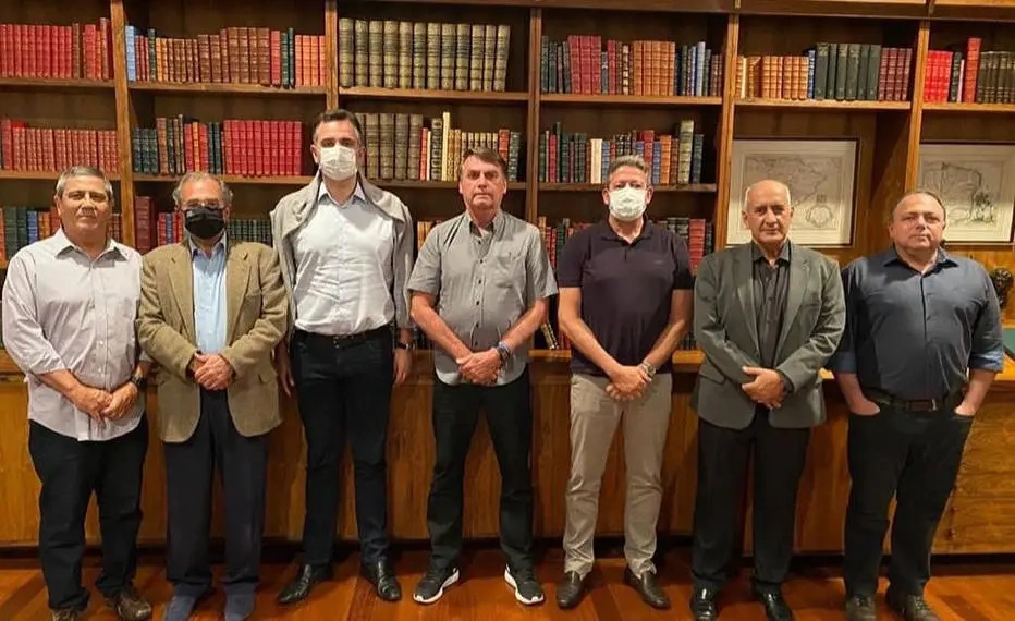 Bolsonaro se reúne com Guedes, Arthur Lira e Rodrigo Pacheco fora da agenda