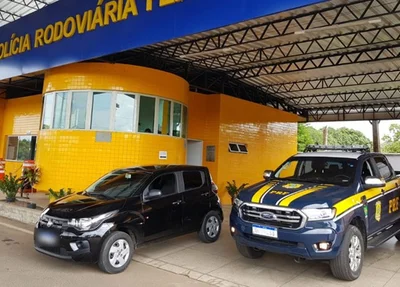 Carro apreendido com o advogado