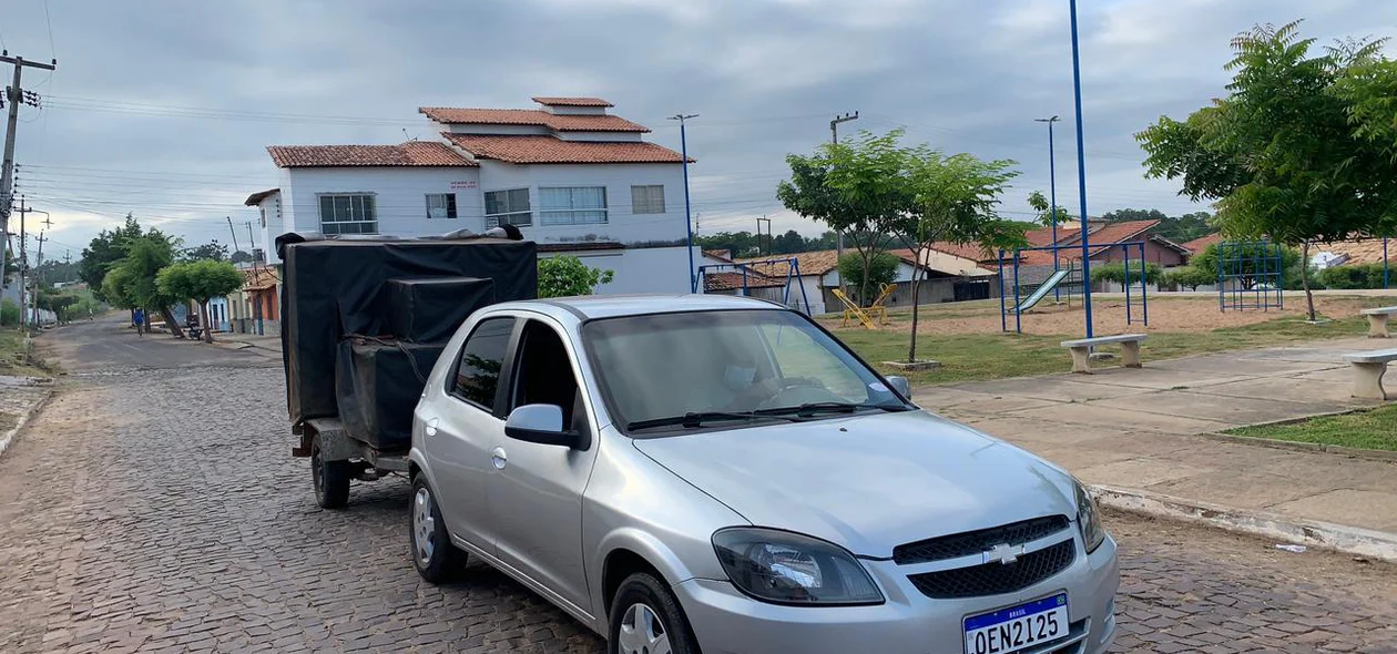 Carro de som foi usado para conscientizar população