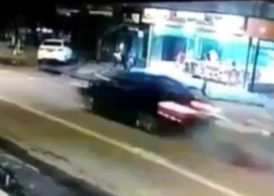Carro em alta velocidade atropela pedestre em Teresina
