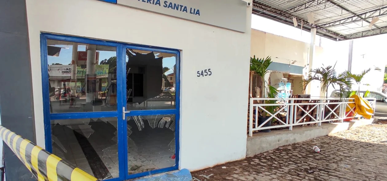 Casa Lotérica ao lado foi afetada pela explosão
