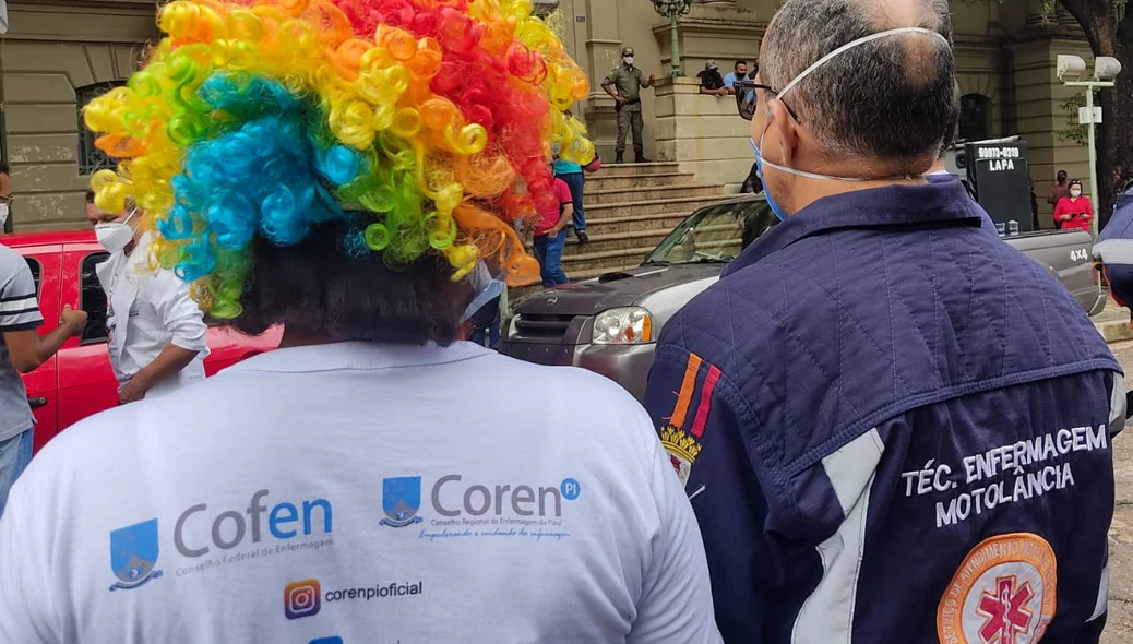 Categoria ameaça entrar em greve