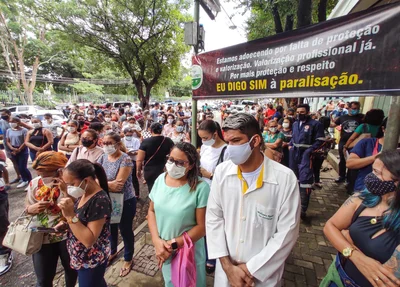 Manifestação aconteceu na manhã desta terça-feira