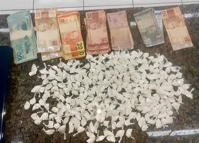 Material apreendido pela polícia