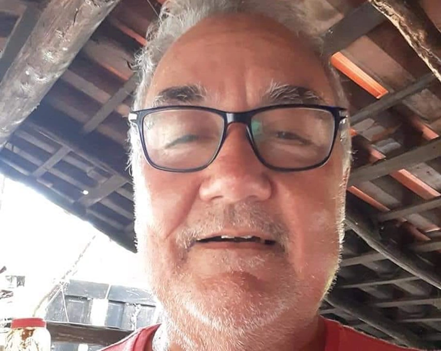 Médico Antônio Cantuária