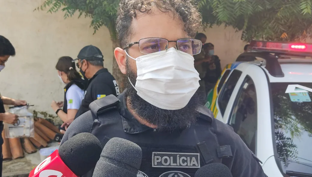 Péricles Avelino, Perito Criminal