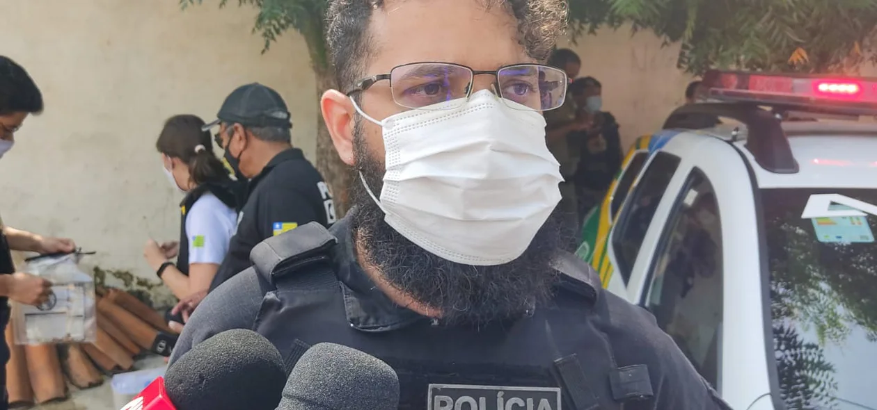 Péricles Avelino, Perito Criminal