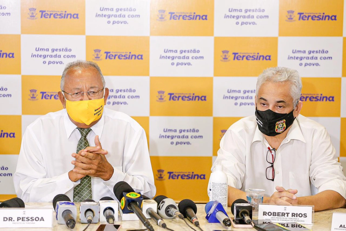 Prefeito Dr. Pessoa e Robert Rios