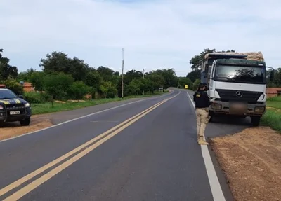Veículo apreendido pela PRF
