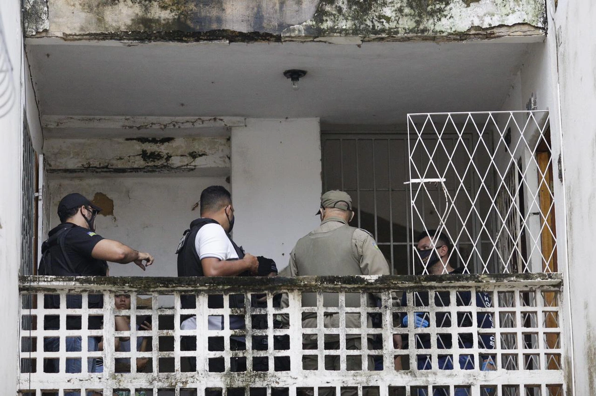 Vítima tentou fugir para um apartamento