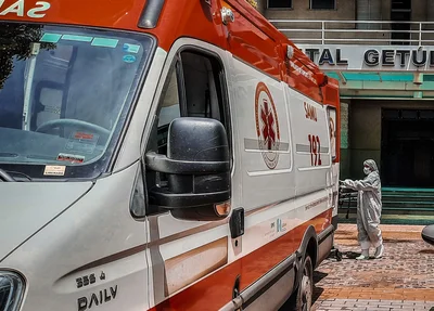 Ambulância do SAMU no HGV