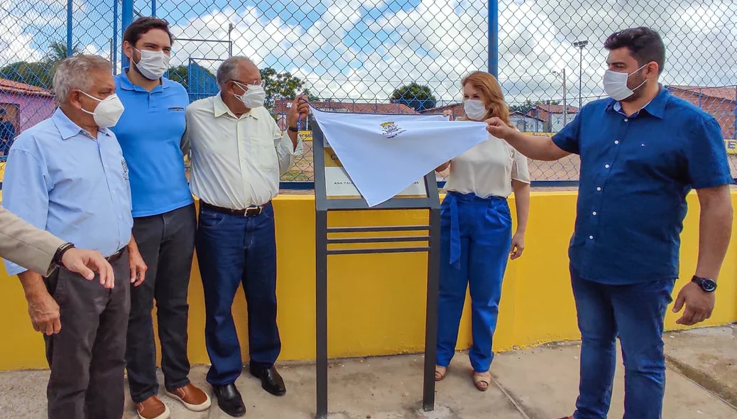 Autoridades participaram da reinauguração após reforma