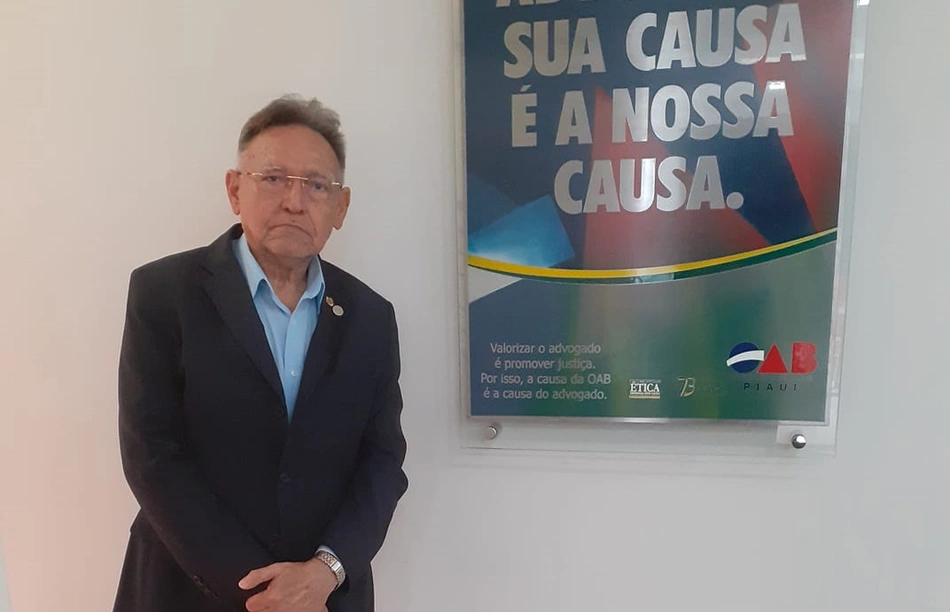 Carlos Lôbo
