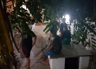 Casa onde ocorria a festa clandestina