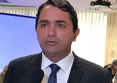 Deputado federal Júnior Lourenço