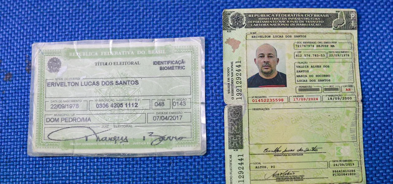 Documentos falsos