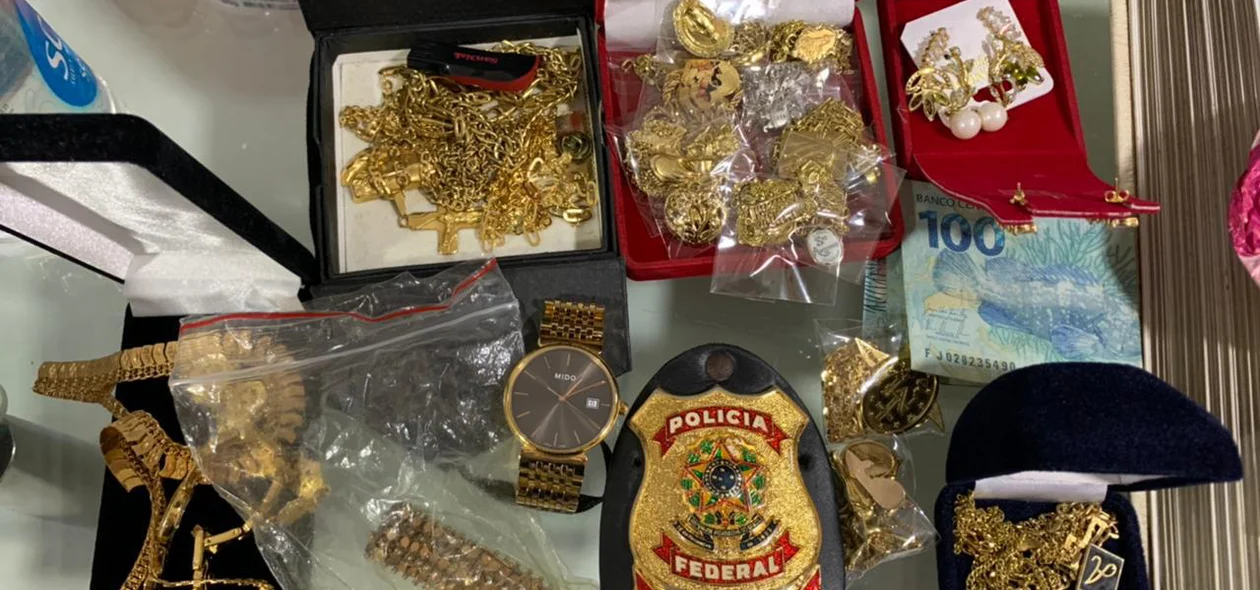 Material apreendido durante a Operação Tempo Real
