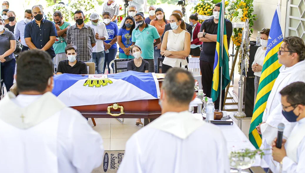 Missa de corpo presente de Firmino Filho