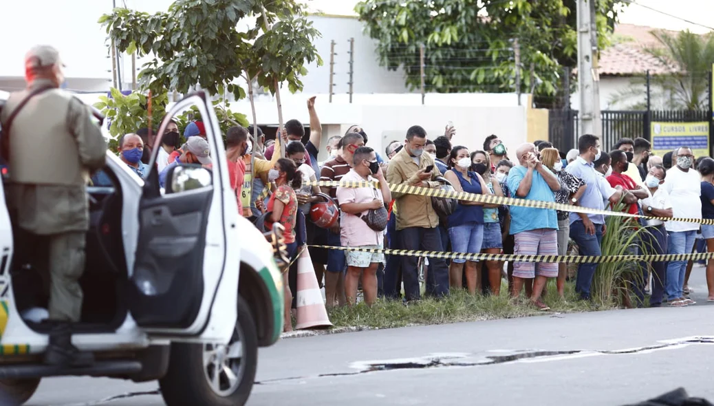 Populares no local que o ex-prefeito morreu