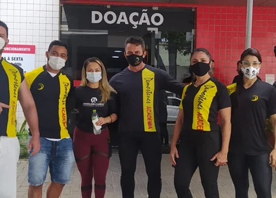 Profissionais da Academia Demóstenes participam da campanha