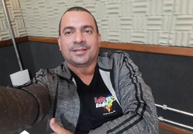 Radialista Denilson Freitas