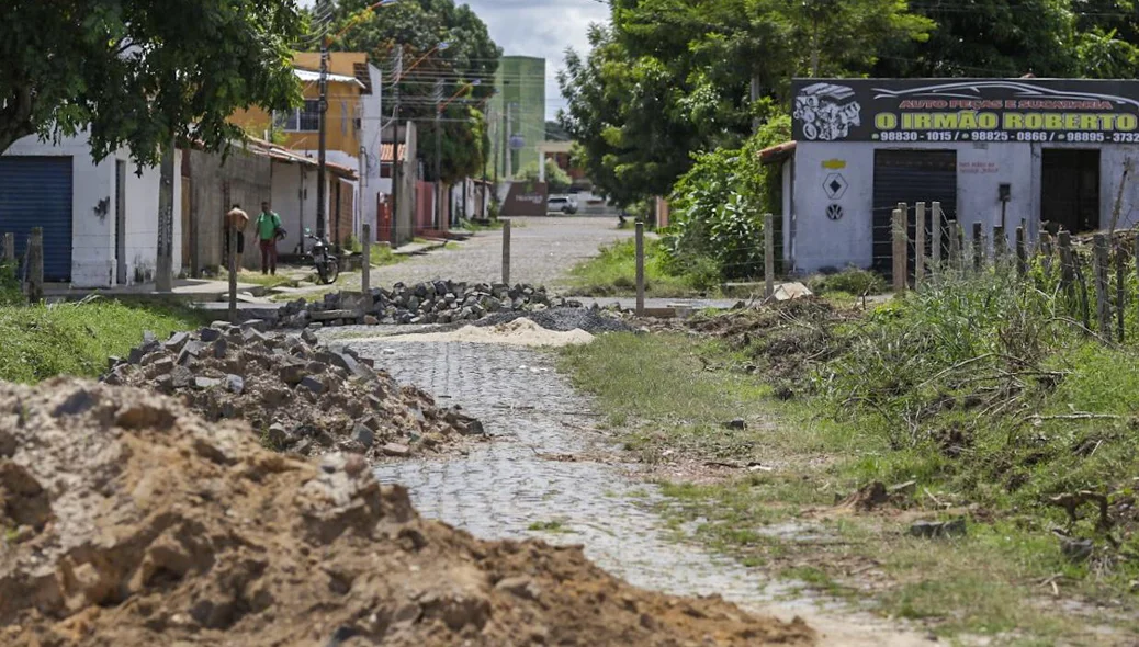 Rua 8 com acesso pela Avenida Noé mendes