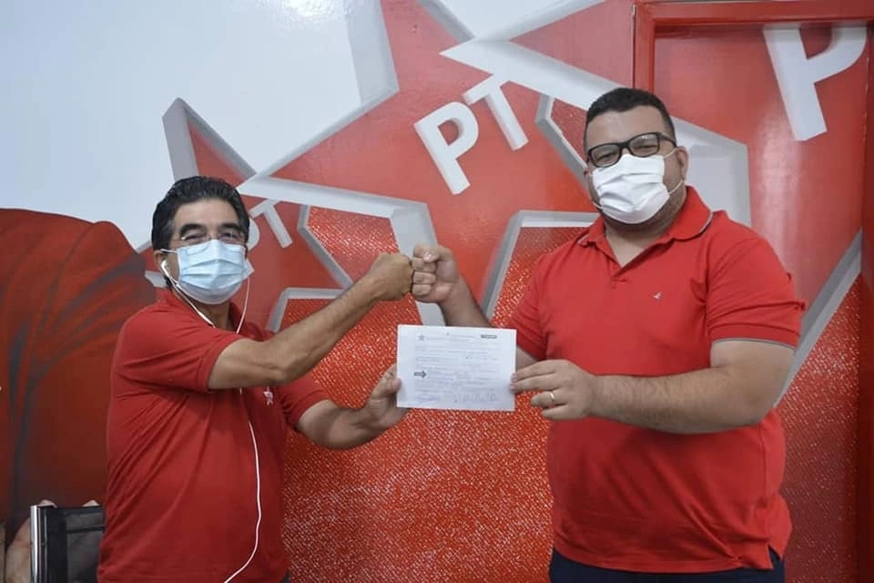 Saulo Trajano deixa o PSDB e se filia ao PT