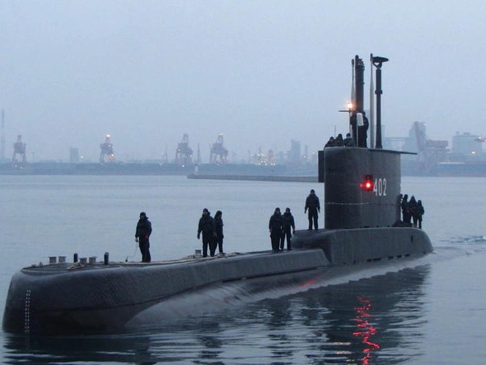 Submarino da Indonésia desaparecido nas águas perto de Bali