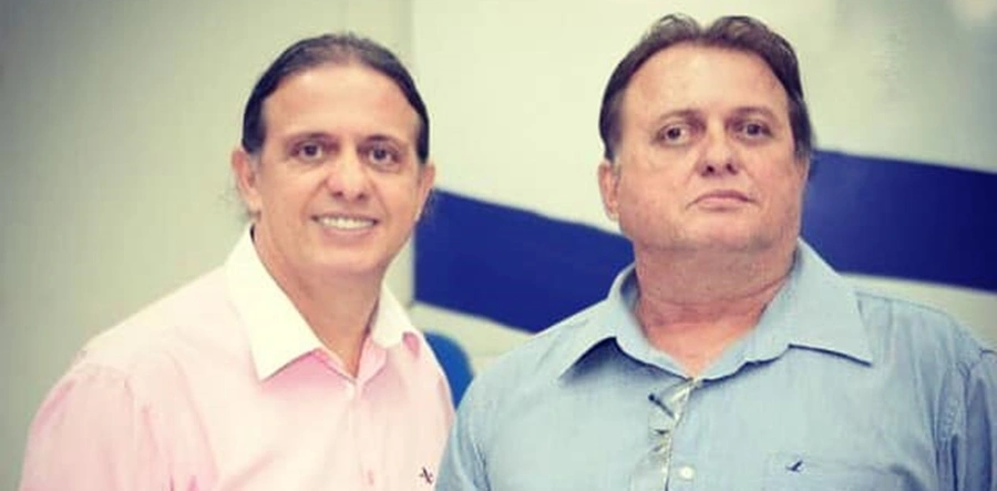 Talmir ao lado do do irmão, prefeito Fábio Gentil