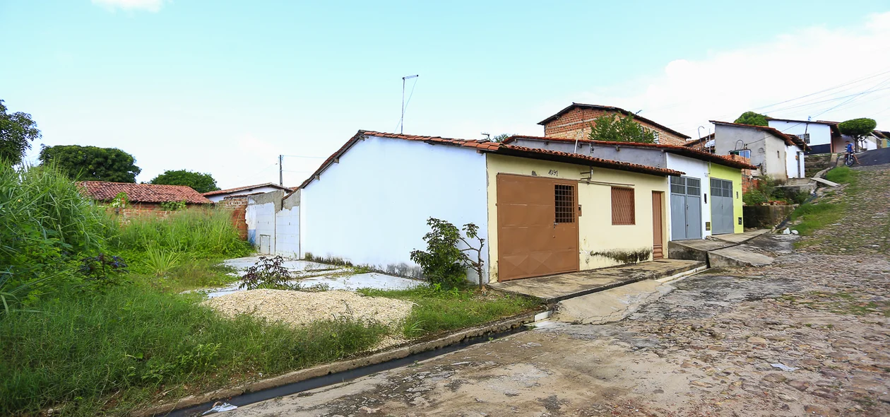 Terreno onde ficava a casa do seu Agnelo