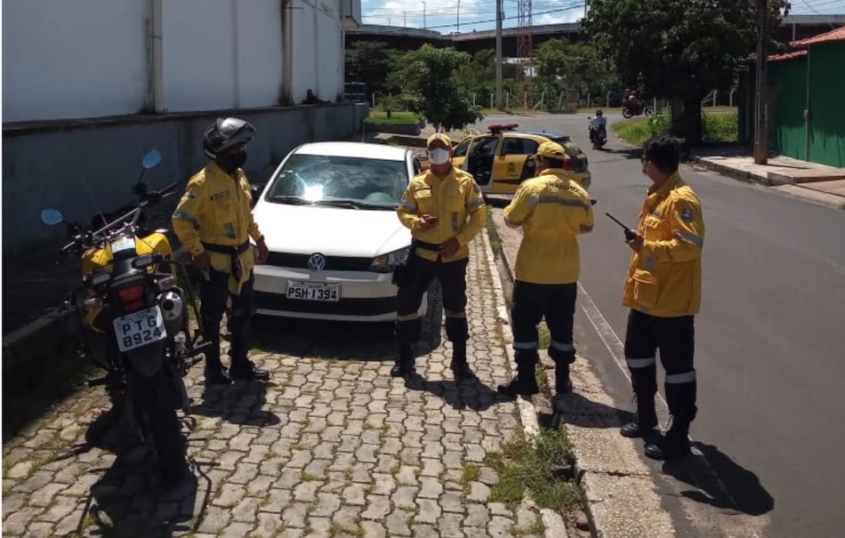 Veículo foi recuperado nesta manhã