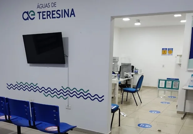 Águas de Teresina reabre duas lojas na capital