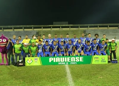Altos entrou em campo contra o Fluminense do Piauí