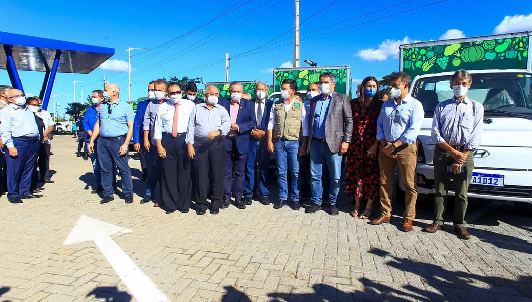 Autoridades presentes no evento