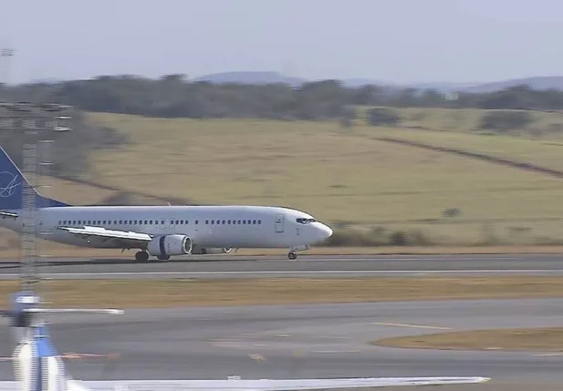 Avião fretado pelo governo dos Estados Unidos