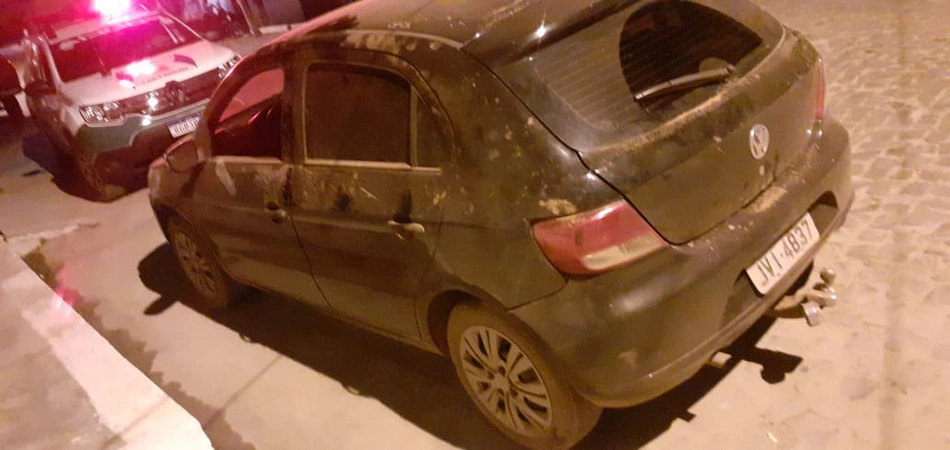 Carro usado pelo acusado